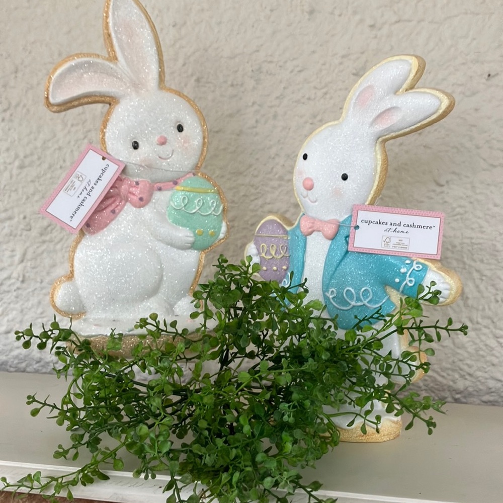 Cupcakes and Cashmere Sugar Cookie Couple Bunnies